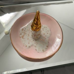 Anthropologie Storage & Organization - Anthropologie Melted Ice Cream Ring Jewelry Dish! Anthropologie Storage & Organization - Anthropologie Melted Ice Cream Ring Jewelry Dish!